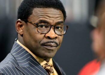 Michael Irvin Net Worth: A Retired NFL Star’s Legacy